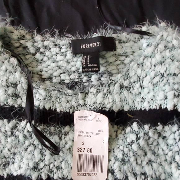 Womens Sweater - Picture 2 of 2